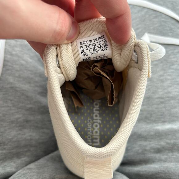 Womens Yellow White Adidas Bravada Mid Cloudfoam Skateboard Sneakers 8.5M GY5042 - Picture 6 of 8